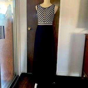 Malloy size M long dress.